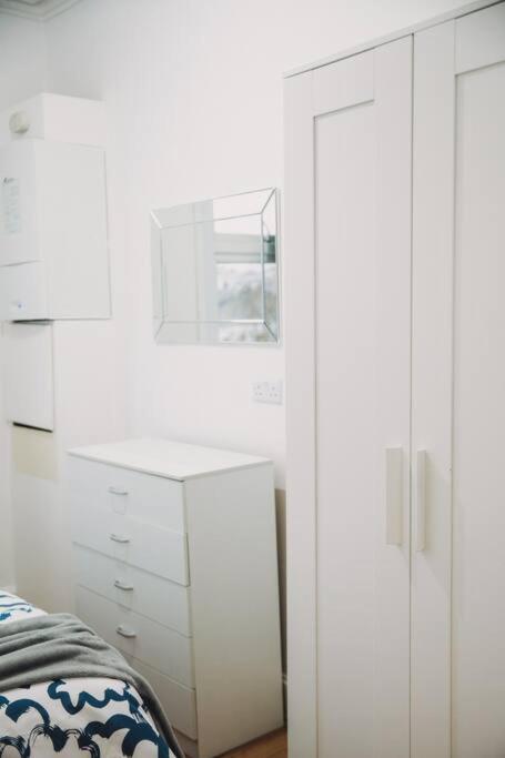 3 Bed Flat With Balcony Central London Kültér fotó