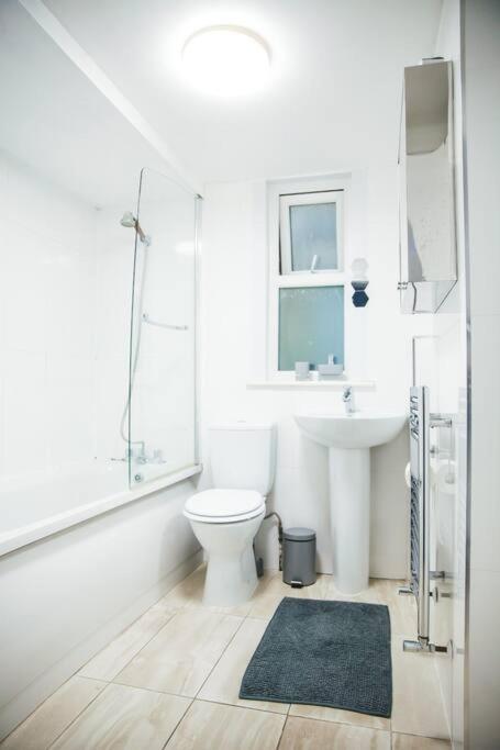 3 Bed Flat With Balcony Central London Kültér fotó