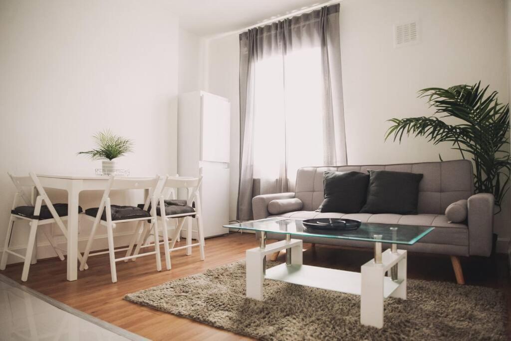 3 Bed Flat With Balcony Central London Kültér fotó
