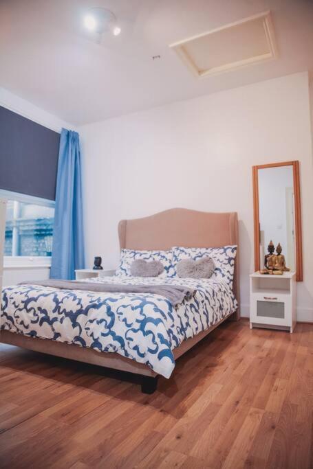 3 Bed Flat With Balcony Central London Kültér fotó