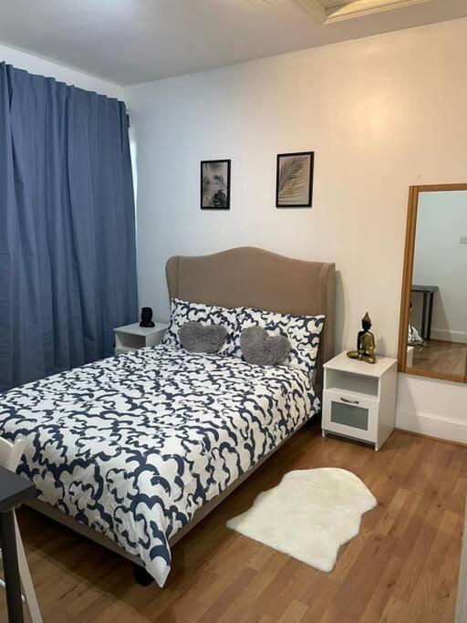 3 Bed Flat With Balcony Central London Kültér fotó