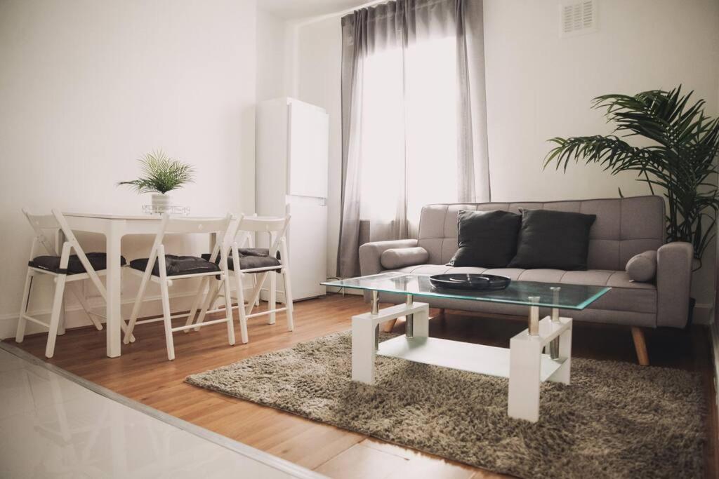3 Bed Flat With Balcony Central London Kültér fotó